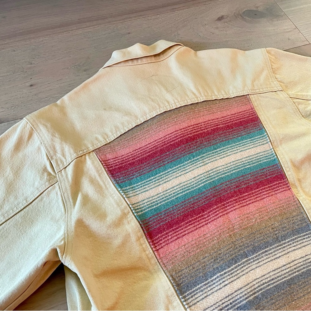 VTG Woolrich Denim Jacket with Wool Santa Fe Style Panels - Picture 5 of 11